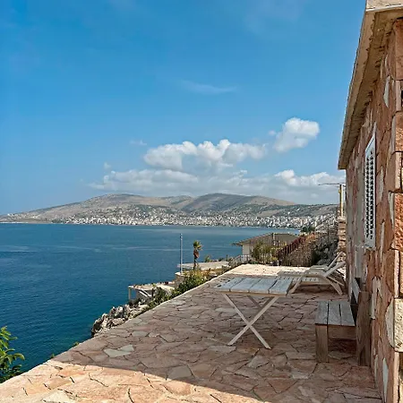 Holiday home Prive Hill