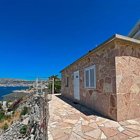 Holiday home Prive Hill *