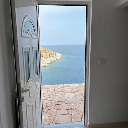 Prive Hill Holiday home Sarande