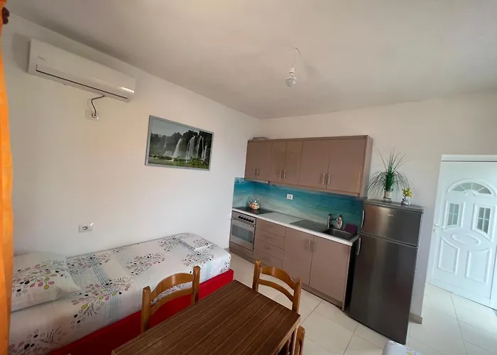 Prive Hill Ferienhaus Sarandë